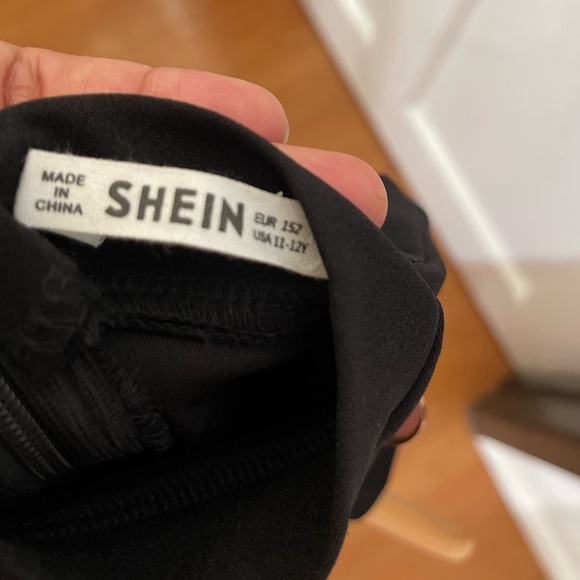 Shein Girls High Low Top With Front Golden Buttons - Picture 4 of 8